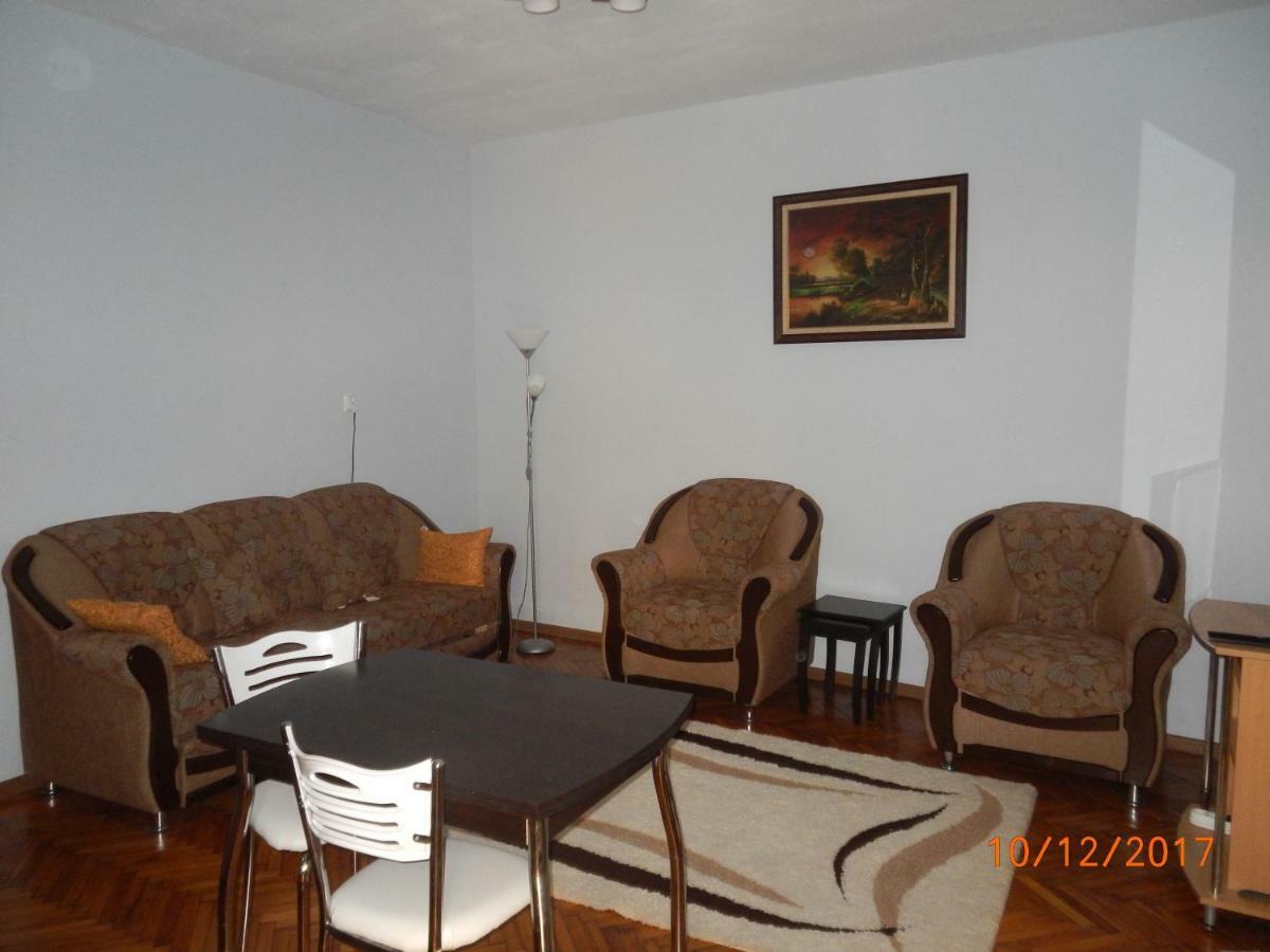 Apartament La Casa ティミショアラ エクステリア 写真